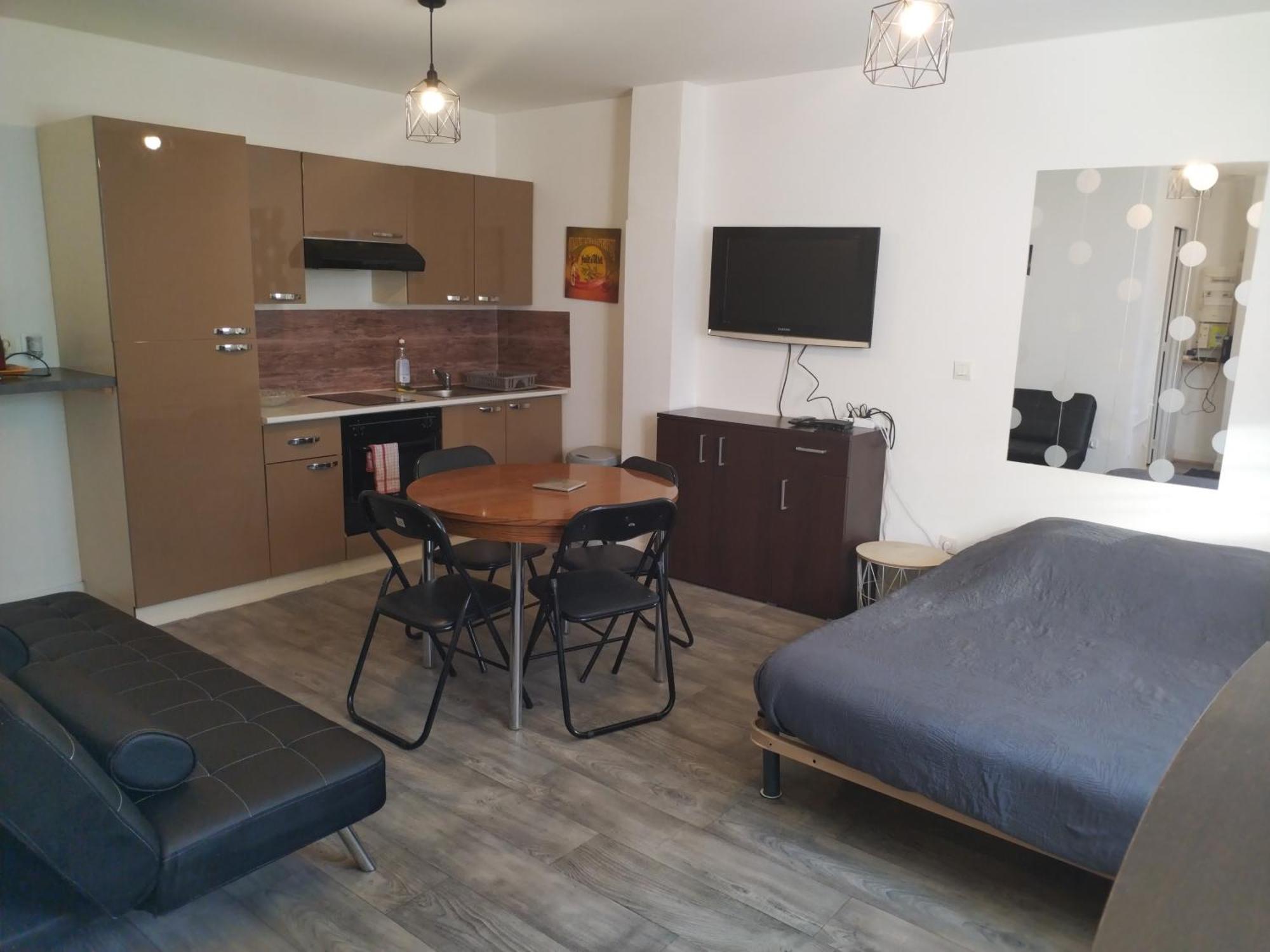 Studio Proche De La Gare Et Du Centre Ville Châlons-en-Champagne Eksteriør bilde
