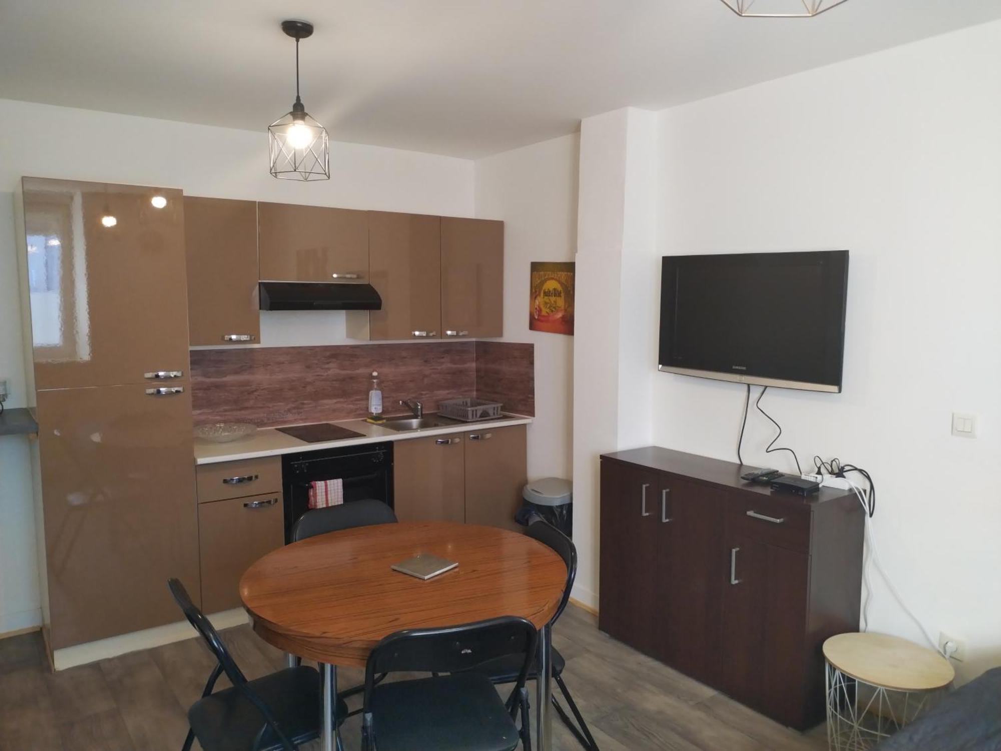 Studio Proche De La Gare Et Du Centre Ville Châlons-en-Champagne Eksteriør bilde